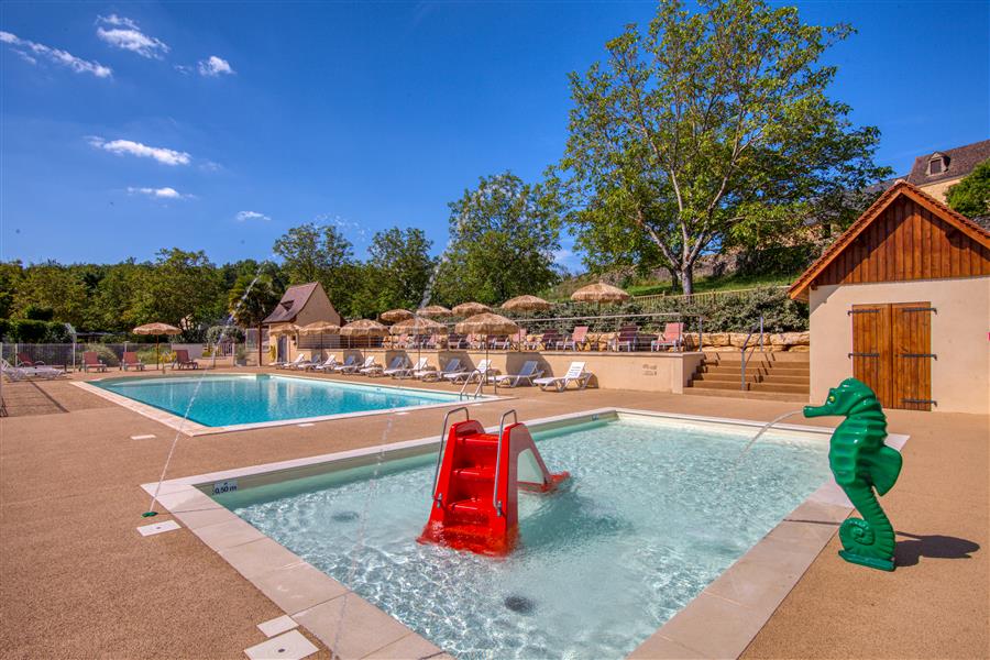 52bb2e19e2589e3adac1655729a880f5_lespierreschaudes1