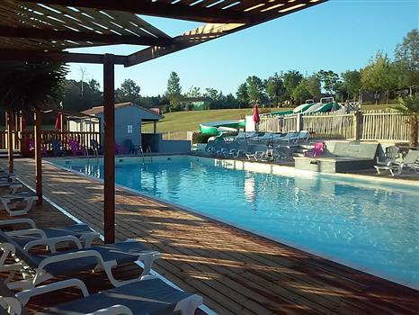 71c03243cfb16e7271801fccac3ecb2e_campinglaspatrassedordognepiscinetoboggans2