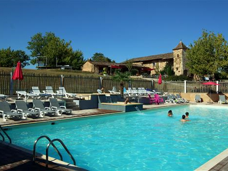 93f7bf1e3b04c085030c36ca077d06d4_campinglaspatrassedordognepiscinetoboggans1