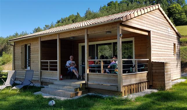 a47d880e514f7499d6007344bbf6e3a4_1campingleverdoyantlocatif