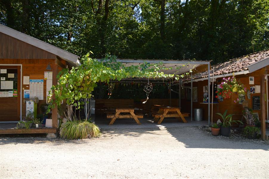 af901374479fa5a71b82da1b2b820c7f_campingbasmeygnaud1