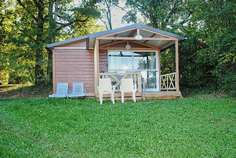 b8d2794f3cbc1ffb3ec7783b84137e53_campingbrindamourlebugue3