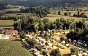 c67a3724bba0ae4644ad85a8a3412a91_campinglescascades4