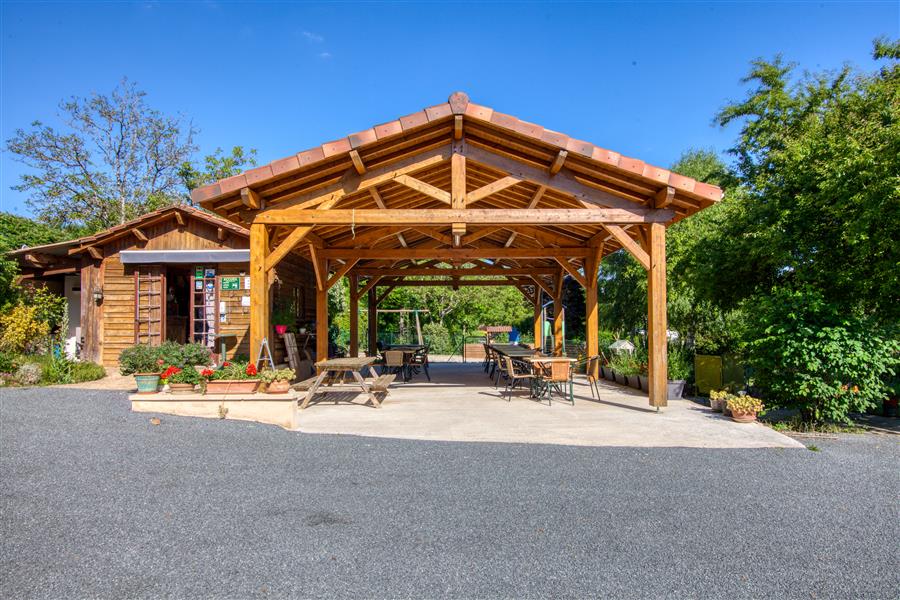 da963f1bcba563538d384b4d0ca4403c_lespierreschaudes2